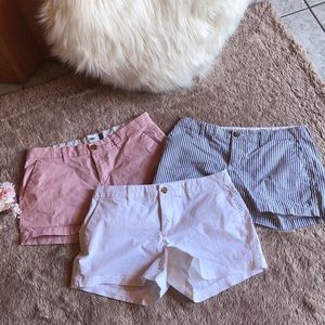 3 pairs of Old Navy shorts